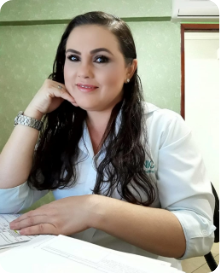 Secretária Administrativa Zenires Dantas